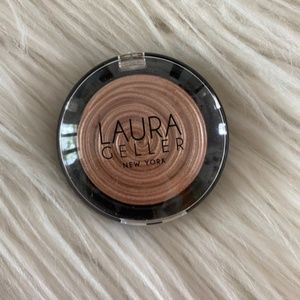 Laura Celler Illuminator